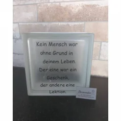 Glasbaustein "Lektion"