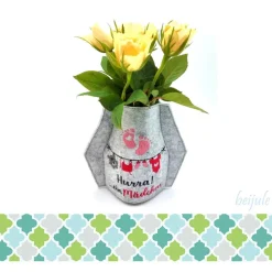 Glasmanschette Hurra ein Mädchen