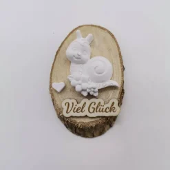 Glücksbringer handgefertigt – Schnecke, Pferd oder Schweinchen auf Holzscheibe – Geschenkidee