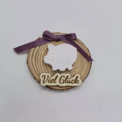 Glücksbringer handgefertigt – Schnecke, Pferd oder Schweinchen auf Holzscheibe – Geschenkidee