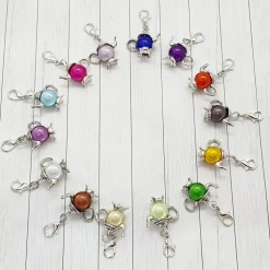 Glücksbringer Kanne silberfarben / puderlila – Charm-Anhänger als Geschenk & Mitbringsel