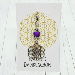 Glücksbringer Same des Lebens silberfarben violett – Anhänger mit 3D-Acrylperle & Karabiner