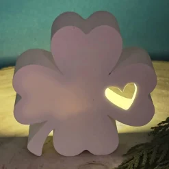 Glückskleeblatt aus Raysin – Handgegossene Kleeblätter in Pastellfarben für sanftes Licht