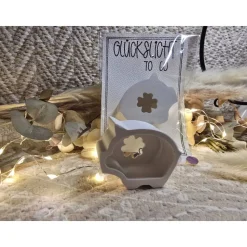 Glücksschwein mit Licht – Handgegossen, leuchtend & als Geschenk verpackt