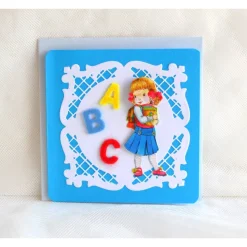 Glückwunschkarte zum Schulanfang blau-hellblau, Mädchen mit Filzbuchstaben ABC (8)