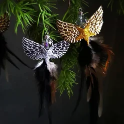 Glitzernder Federengel handgemacht – Unikat Weihnachtsdeko mit Glasperle, schwebend