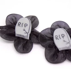 Gothic Haarspangen durchsichtig schwarz mit Grabstein & Blume – Rockabilly Punk Accessoire