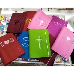 Gotteslobhülle aus 100% Wollfilz mit Wunschmotiv