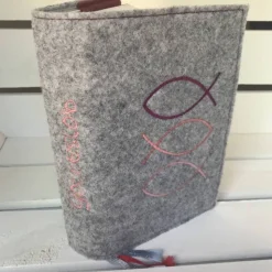 Gotteslobhülle aus Wollfilz - Gotteslobeinband - Schutzhülle für das Gotteslob - Personalisierbar -