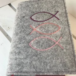 Gotteslobhülle aus Wollfilz - Gotteslobeinband - Schutzhülle für das Gotteslob - Personalisierbar -