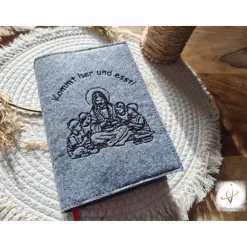 Gotteslobhülle Filz  Kommunion 2025 personalisierbar Jesus mit Kindern 