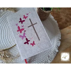 Gotteslobhülle Filz  Kommunion 2025 personalisierbar Schmetterlinge pink "Kommt her und esst!" Einba