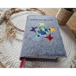 Gotteslobhülle Filz  Kommunion 2025 personalisierbar Jesus mit Kindern "Kommt her und esst!" Einband