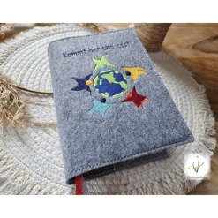 Gotteslobhülle Filz  Kommunion 2025 personalisierbar Jesus mit Kindern 