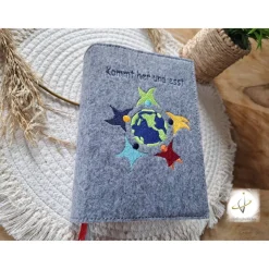 Gotteslobhülle Filz  Kommunion 2025 personalisierbar Jesus mit Kindern 