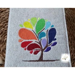 Gotteslobhülle Filz  Kommunion 2025 personalisierbar Regenbogen "Kommt her und esst!"