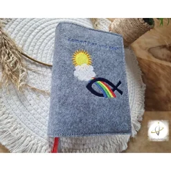 Gotteslobhülle Filz  Kommunion 2025 personalisierbar Jesus mit Kindern 