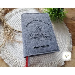 Gotteslobhülle Filz  Kommunion 2025 personalisierbar Jesus mit Kindern 