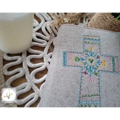 Gotteslobhülle Filz  Kommunion 2025 personalisierbar mit Namen und Datum beige-meliert Kreuz Hippie Andenken Kommunion