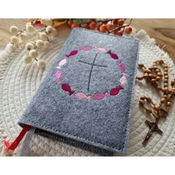 Gotteslobhülle Filz Kommunion 2025 kommt her und esst! personalisierbar Einband Handgemachte Filzhülle Fische pink