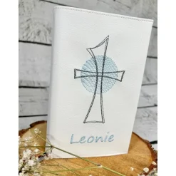 Gotteslobhülle Gebetbuchhülle Kunstleder weiß mit Kreuz personalisiert