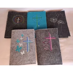 Gotteslobhülle, Gotteslobeinband,  Filz, bestickt, Kommunion