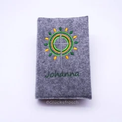 Gotteslobhülle, grauer Filz mit grünem Muster, personalisierbar