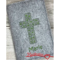 Gotteslobhülle, Kommunion, Firmung, Konfirmation, Kreuz, gestickt, Filz, Geschenk, Mädchen, Junge,  personalisierbar