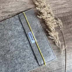 Gotteslobhülle Kreuz / Farbwahl Wollfilz / Einband / Gebetsbuch / Schutzumschlag / Kommunion