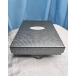 Große Elegante Schmuckschachtel/-Etui 18,3x13,9x3,6cm Geschenkverpackung für Collier/Schmuckset Silber-Grau strukturiert