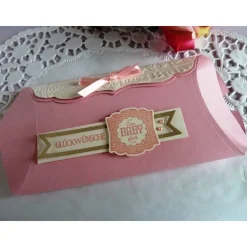 Große Pillowbox Verpackung zur Geburt/Taufe in rosa für ein Mädchen