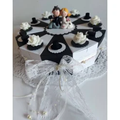 Große XXL Hochzeitstorte/Schachteltorte/Geldgeschenk, Torte zur Hochzeit in schwarz-weiß,  26cm Ø