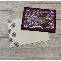 Grußkarte / Glückwunschkarte zu Halloween, „kleine Hexe gratuliert zum Geburtstag“, Spinnennetz, Handarbeit