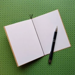 Grußkarte Weihnachten Rentier Rudolph the Red-Nosed Reindeer gehäkelt und gestickt mit Wunschtext