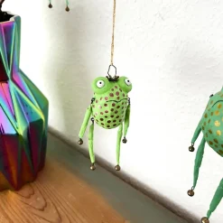 Grumpy Frog. Der ganz besondere Osterschmuck! Osterdeko, hängender Frosch