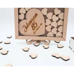 Gästebuch aus Holz für Hochzeit, Geburtstag und Jubiläum, personalisierbar aus edlem Nussbaum Holz und Ahorn/Buchen Holz