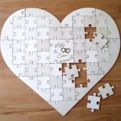 Gästebuch Herzpuzzle 2x2 aus Holz