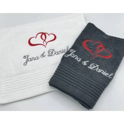 Gästehandtuch ( 30 x 50 cm ) + Motiv Herz + zwei Namen / Hochzeit / Verlobung