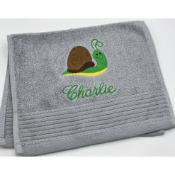 Gästehandtuch ( 30 x 50 cm ) + Motiv Schnecke (#Nr. 97 ) + Name / Kinderhandtuch