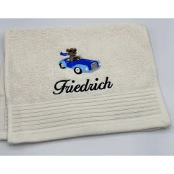 Gästehandtuch ( 30 x 50 cm ) + Teddy im Auto (#Nr.55) + Name / Kinderhandtuch