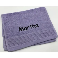 Gästehandtuch ( 30 x 50 cm ) mit gestickten Namen/ Kinder Handtuch