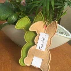 Gutscheinhalter Wunscherfüller / HASE aus Wollfilz / Geldgeschenk / Osterdeko / Farbwahl personalisierbar