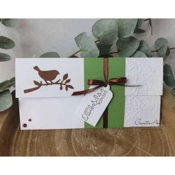 Gutscheinkarte zum Geburtstag - Weiß-Grün-Braun mit Banderole, Vögelchem - Männergeschenk