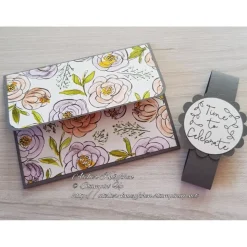 Gutscheinkarte zum Geburtstag & anderen Anlässen zum Feiern: Time to Celebrate ~ Motiv: Blumen ~ 10,5 x 8 cm