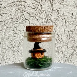 Halloween Kürbis mit Hut (microcrochet)