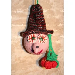 Halloweendeko KUGELHEXEN– Handgemachte Hexen aus Kunststoffkugeln für Deine Halloweenparty Hexenkessel Kürbis