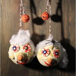 Halloweendeko KUGELMUMIEN – Handgemachte Mumien aus Kunststoffkugeln für Deine Halloweenparty