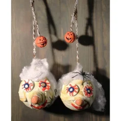 Halloweendeko KUGELMUMIEN – Handgemachte Mumien aus Kunststoffkugeln für Deine Halloweenparty