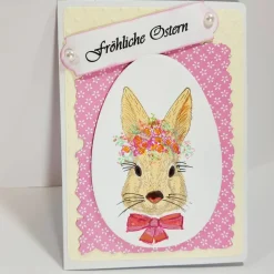 Handcolorierte Osterkarte Hase mit Blumenkranz – Fröhliche Ostern in Pastell, Klappkarte 10,5x14,5cm