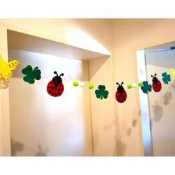Handgefertigte Frühling/Sommer Girlande aus Filz/Kinderzimmer Dekoration Langlebig